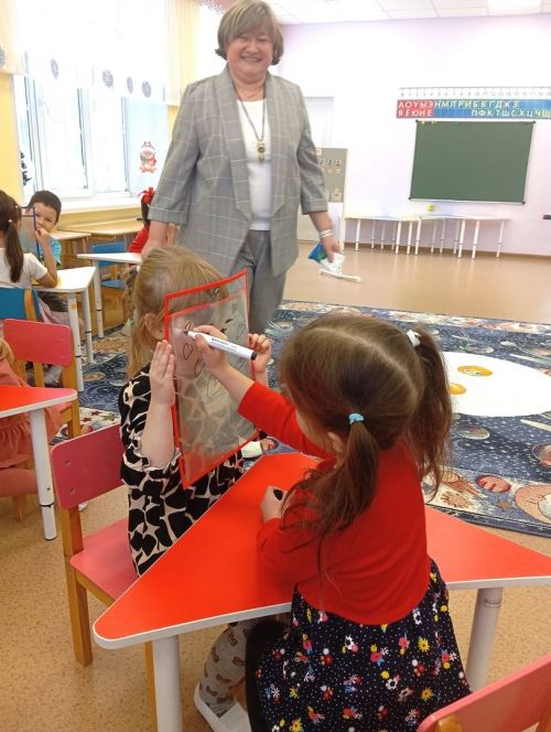 Зәй тәрбиячеләре үз һөнәрләрендә иң яхшы исем өчен көрәштеләр