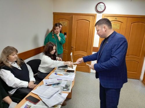 Зәйдә депутатлар, җитәкчеләр «Подписка бүләк ит!» акциясендә катнашты