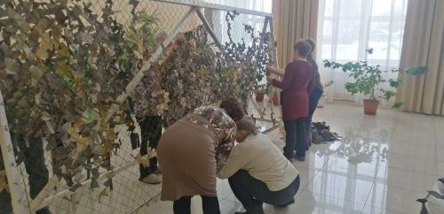 Түбән Биштә дә маскировка челтәре үрә башладылар