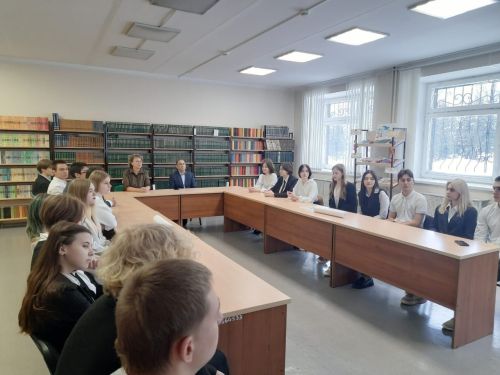 Зәй мәктәпләрендә  «Парламент сәгате» дәресләре үтте