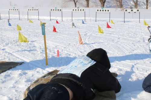 В Заинском районе школьники соревновались в биатлоне, посвященном памяти ветерана