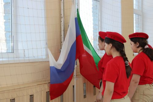 В Заинском районе школьники соревновались в биатлоне, посвященном памяти ветерана