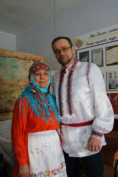 Туган телдә аралаштылар