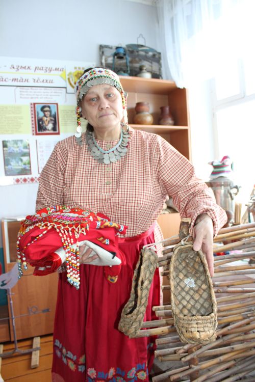 Туган телдә аралаштылар