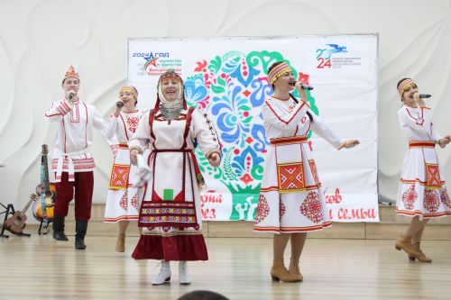 Три семьи заинцев приняли участие в муниципальном этапе фестиваля «Эхо веков в истории семьи»