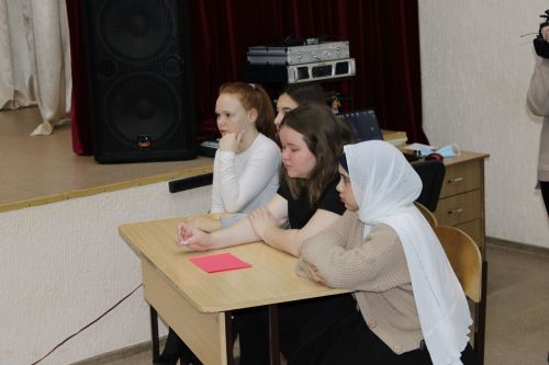 Зәй политехник көллиятендә Фән көне уңаеннан интеллектуаль чара үткәрелде