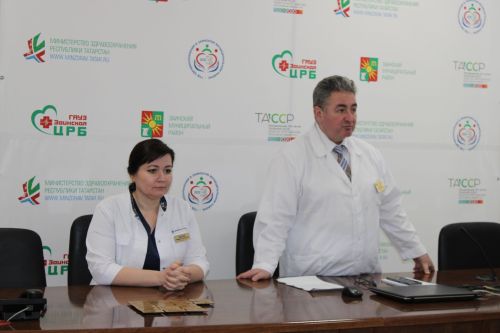 Зәйдә 17 кече шәфкать туташы сәламәтлек сагына басты