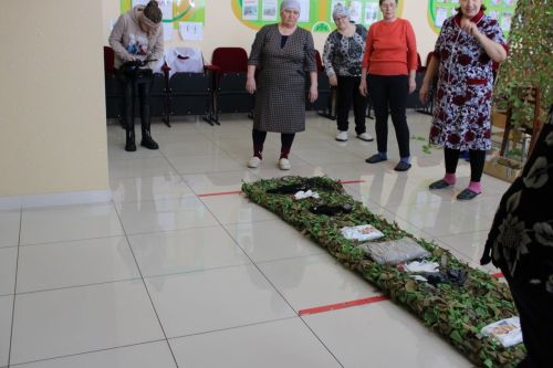 Маскировка челтәрләре үрүче Түбән Биш апалары: «Безнең өчен һәркайсы кадерле»
