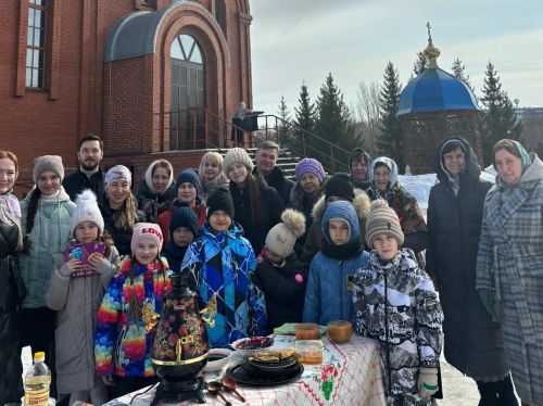 В заинском храме для детворы устроили Масленицу