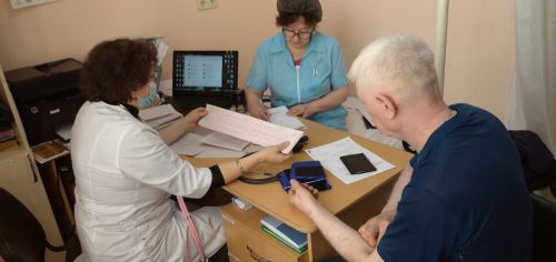 Зәйнең бер предприятиесеннән 500гә якын хезмәткәр диспансерлаштыру узды