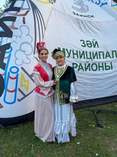 Энҗе Әхмәтҗанова: «Яратып башкарган эш күңелгә рәхәтлек бирә»