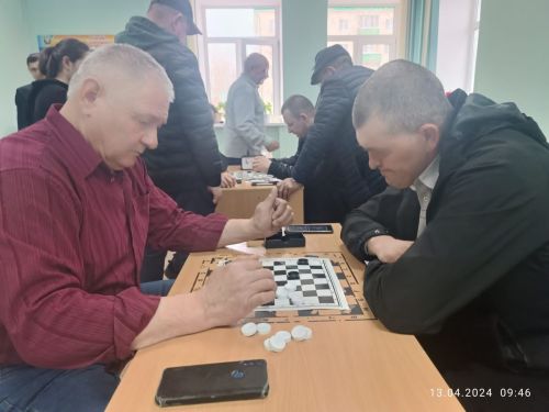 В Заинске состоялись соревнования по шашкам и шахматам в зачет Спартакиады «Сэламэтлек»