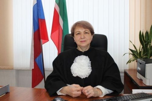 Судья Заинского городского суда Венера Исаичева награждена благодарственным письмом руководителя Верховного суда РТ