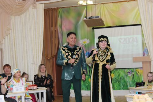 В Заинске необычный конкурс объединил шесть семей в детском саду «Дружная семейка»