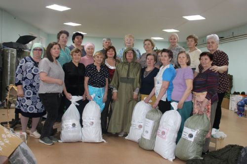Зәй волонтерлары  плащ дождевик-пончо һәм тепловизорга каршы япма-юрганнар тегәләр