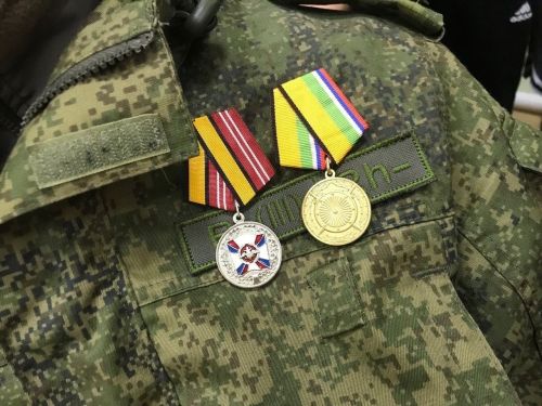Участникам СВО, награжденным орденами и медалями, положена единовременная выплата
