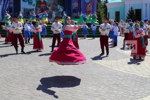 На празднике «Каравон» выступит группа «Отава Ё»