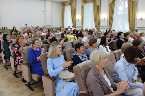 В Заинске поздравили медицинских работников