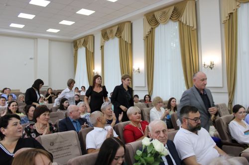 В Заинске поздравили медицинских работников