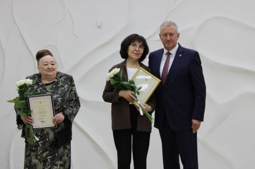 В Заинске поздравили медицинских работников