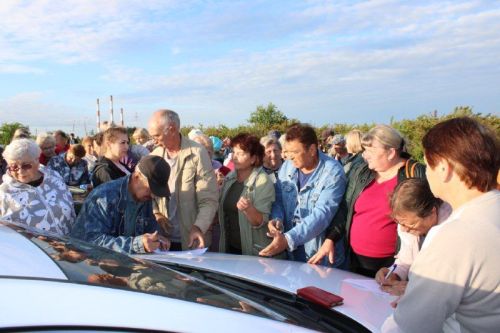 Представители садового общества «Успех» провели собрание по поводу отсутствия воды