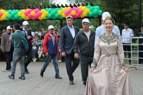 На Сабантуе в Заинске заинцы получили государственные награды