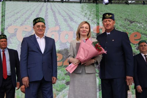 На Сабантуе в Заинске заинцы получили государственные награды