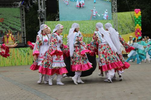 Фоторепортаж с празднования Сабантуя в Заинске