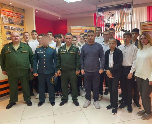 Заинские студенты встретились с участниками СВО