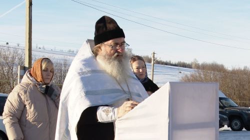 На храм Архангела Михаила в селе Большой Батрас установили еще четыре купола