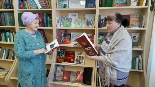 Зәйнең китап сөючеләре фикерләште