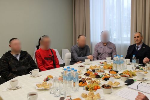 Зәйдә ялга кайткан хәрбиләр белән очрашу узды