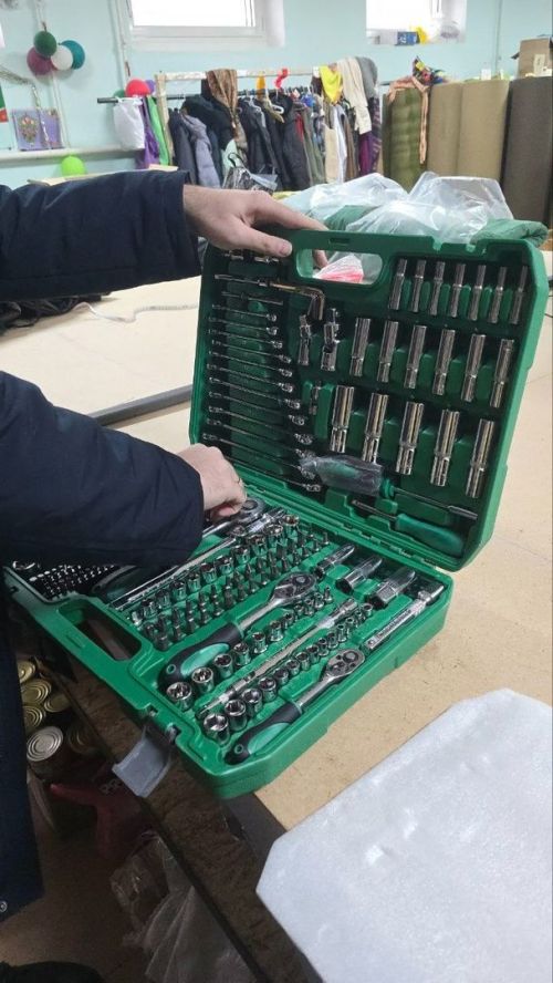 Зәйдән «Газель» машинасында хәрбиләргә чираттагы гуманитар ярдәм илтелде