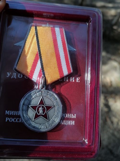 Участник СВО из Заинского района награжден двумя медалями