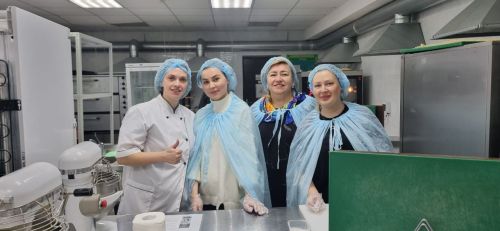 В Заинском политехническом колледже испекли капкейки