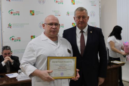 Глава Заинского района с рабочим визитом посетил коллектив районной больницы