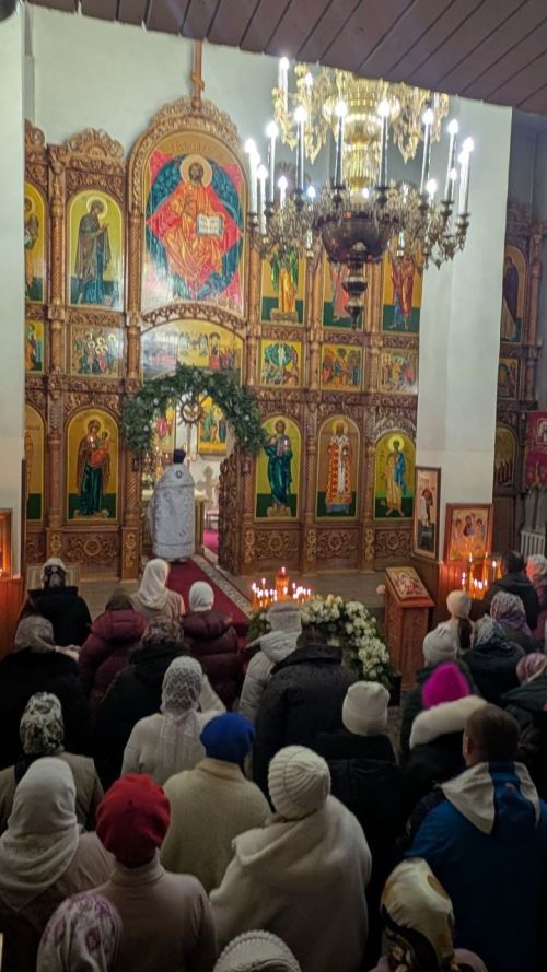 В храмах Заинского благочиния прошли Рождественские богослужения