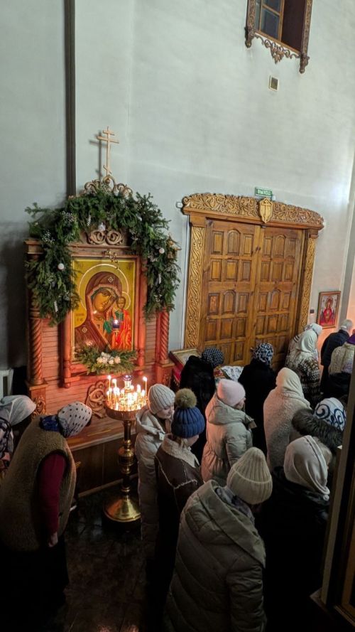 В храмах Заинского благочиния прошли Рождественские богослужения