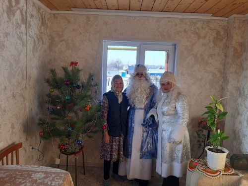 Үтәшкин авылында өлкәннәрне Раштуа белән котладылар