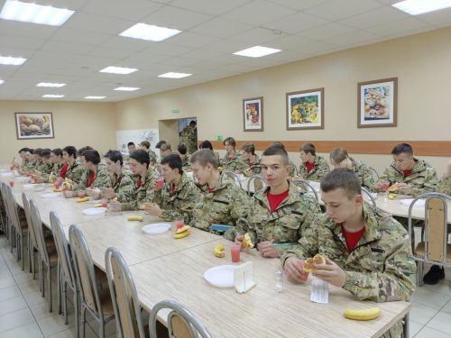 Заинские старшеклассники проходят курсы начальной военной подготовки в Нижнекамске
