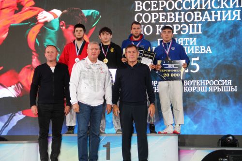 Заинские борцы заняли второе место во всероссийских соревнованиях памяти Р. Ш. Фардиева