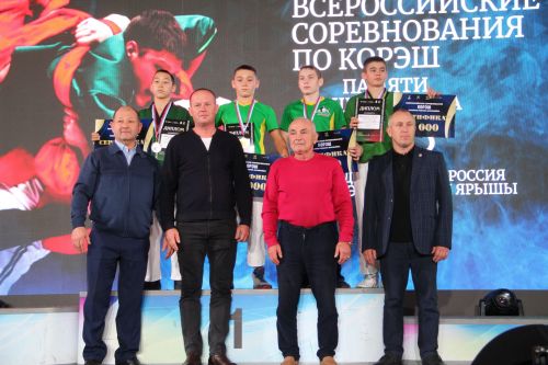 Заинские борцы заняли второе место во всероссийских соревнованиях памяти Р. Ш. Фардиева