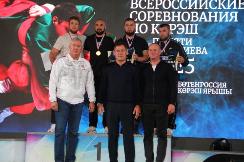 Заинские борцы заняли второе место во всероссийских соревнованиях памяти Р. Ш. Фардиева
