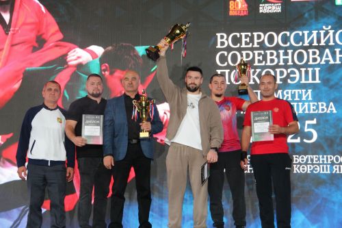 Заинские борцы заняли второе место во всероссийских соревнованиях памяти Р. Ш. Фардиева