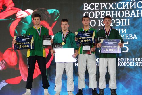 Заинские борцы заняли второе место во всероссийских соревнованиях памяти Р. Ш. Фардиева