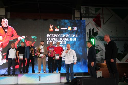 Заинские борцы заняли второе место во всероссийских соревнованиях памяти Р. Ш. Фардиева