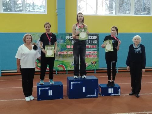 Зәй йөгерешчеләре республика ярышларында сынатмады