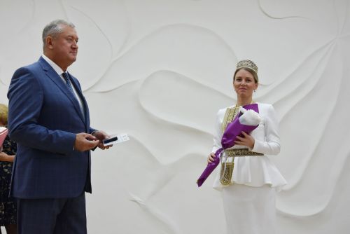 Заинские педагоги получили награды в честь Дня учителя