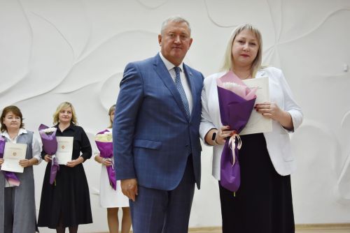 Заинские педагоги получили награды в честь Дня учителя