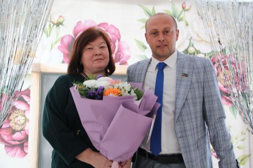 Педагогларга хөрмәт